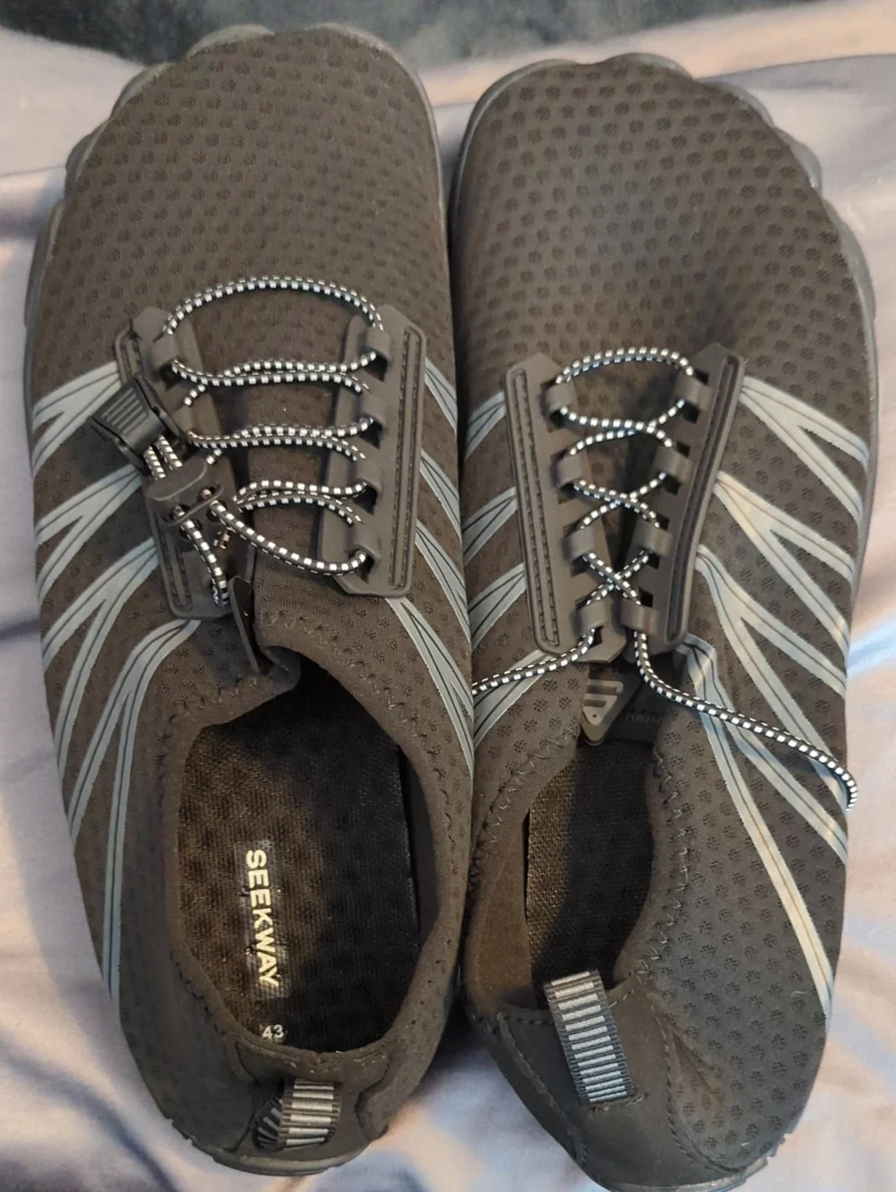 SEEKWAY Black And Gray Minimalist Water Shoes